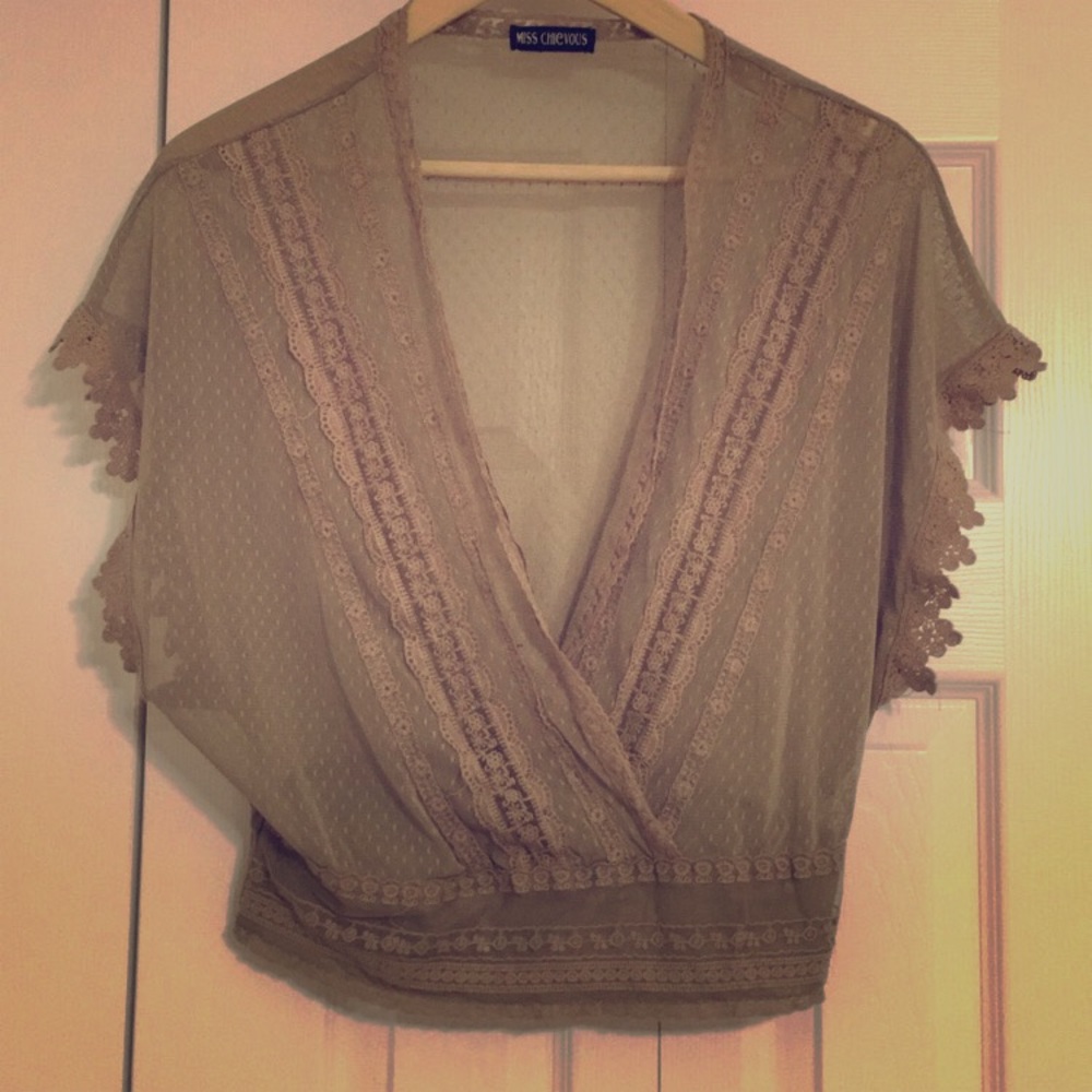 Lacey crop